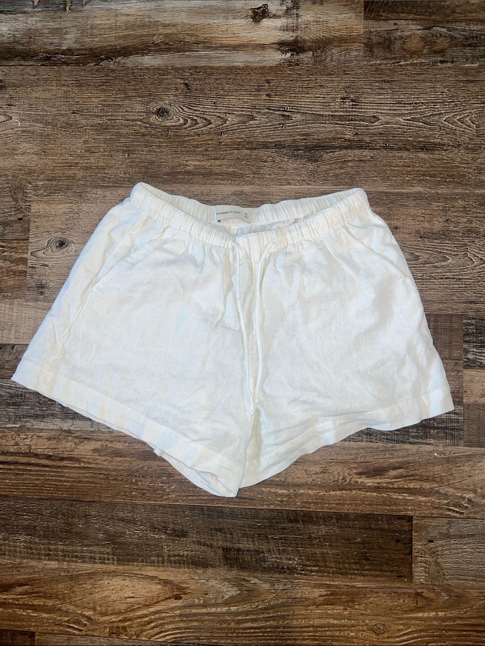 Abercrombie & Fitch White Linen-Blend Athletic Shorts